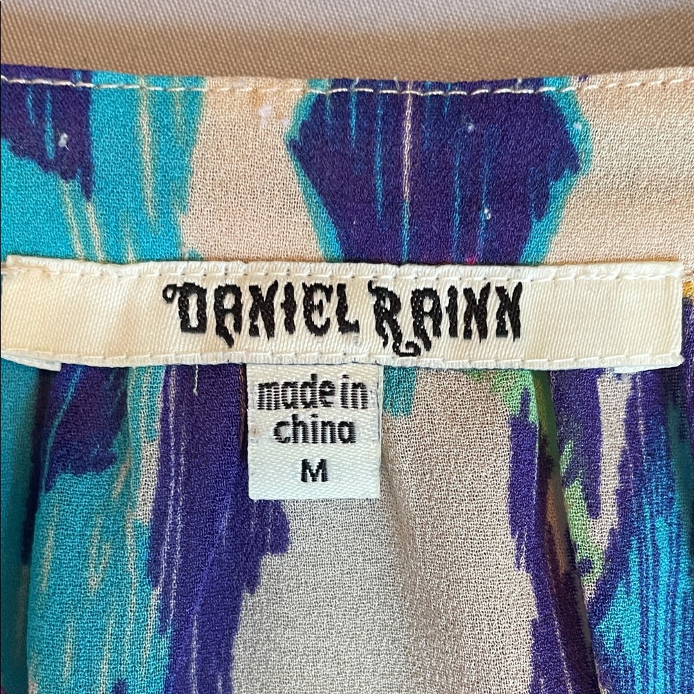 Daniel Rainn Split Neck Bright Multicolor Sheer F… - image 2